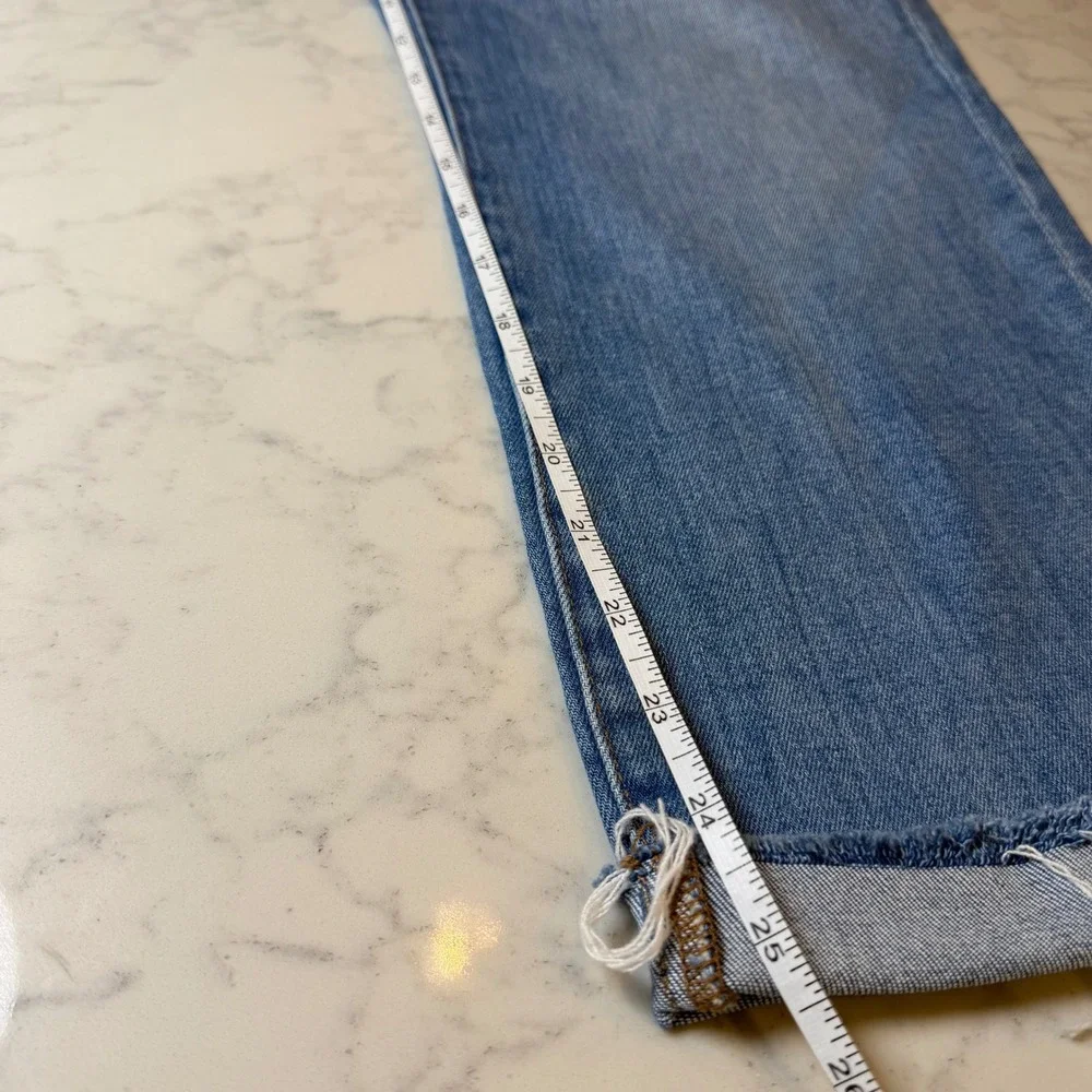 Madewell The Slim Boyjean Medium Wash Distressed Raw Hem Denim Jeans Size 32